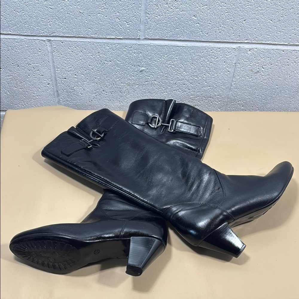 Vintage Pegabo Black Leather Mid-Calf Heeled Boots with Buckle Detail